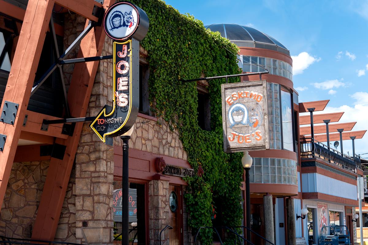 hometown-golden-oaks-village-of-stillwater